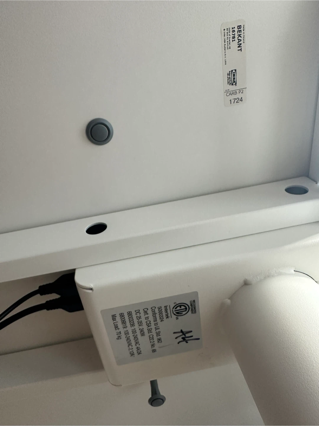 IKEA BEKANT Standing Desk - White - photo 5