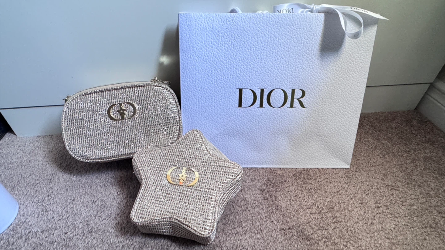 Dior Star and Pouch Set - photo 2