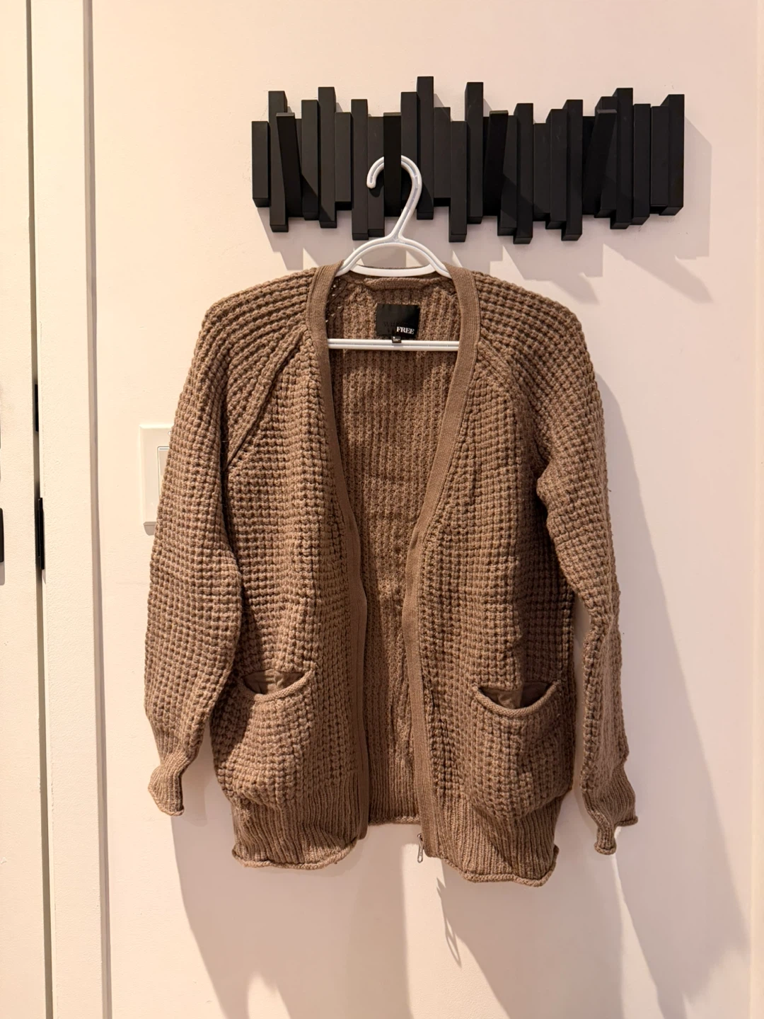 Aritzia Wilfred free Knit Cardigan