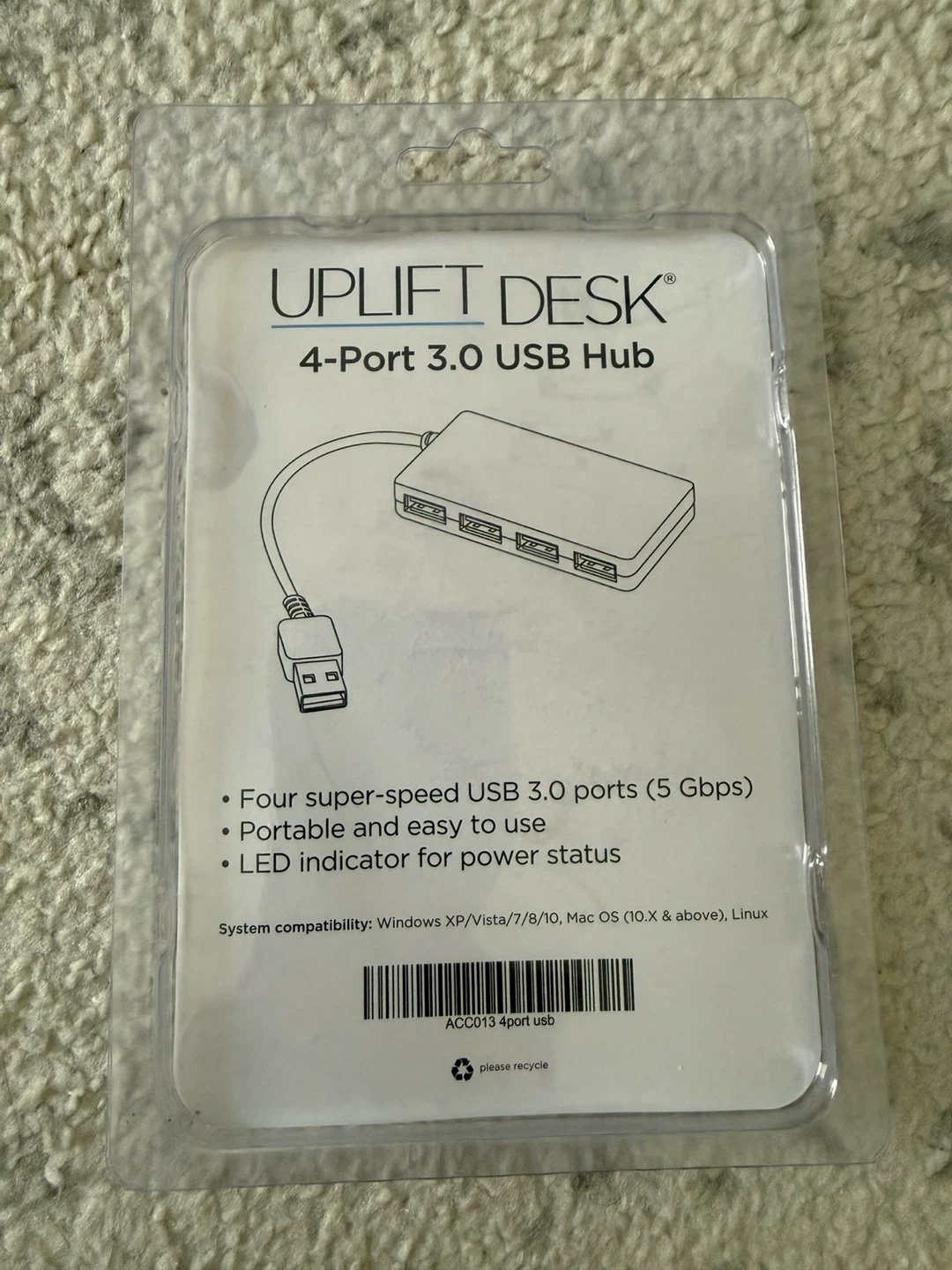 UPLIFT DESK 4-Port 3.0 USB Hub - photo 2