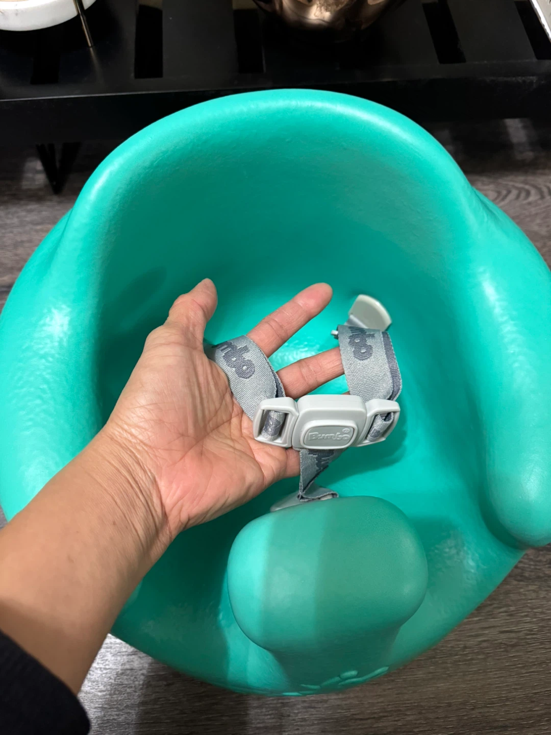 Bumbo Baby Seat with Safety Straps - photo 2