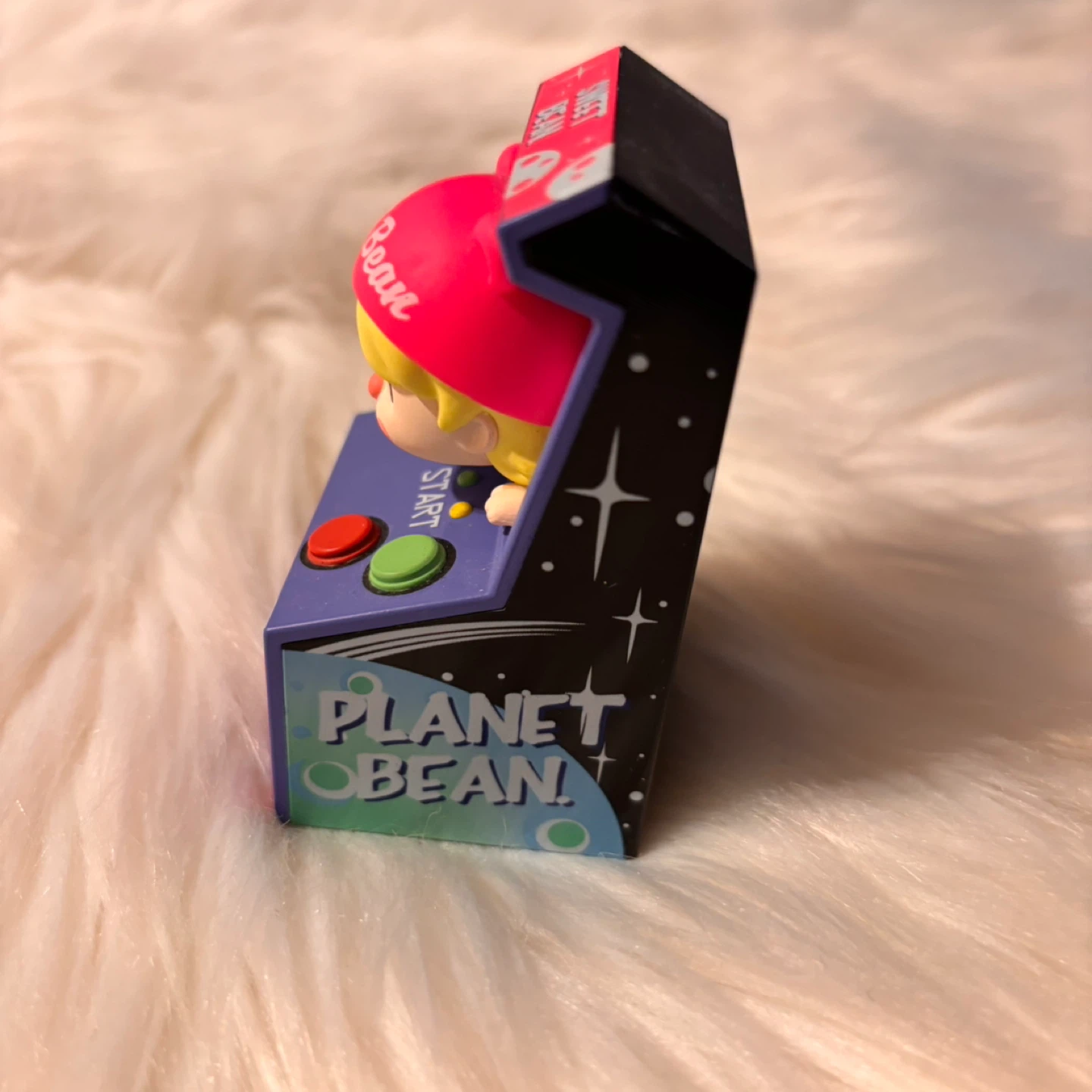POPMART Sweet Bean Planet Bean Arcade Figure - photo 2