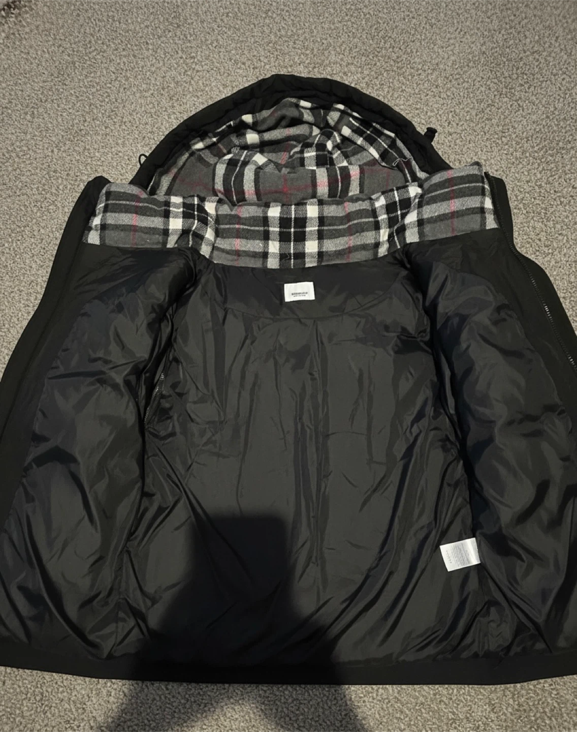 Burberry Down Puffer Jacket - photo 3