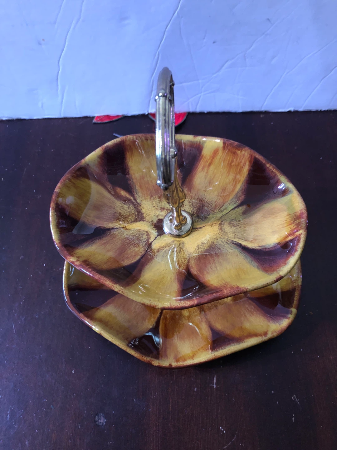 Vintage Blue Mountain Pottery Canada Harvest Gold Food Stand. - photo 2