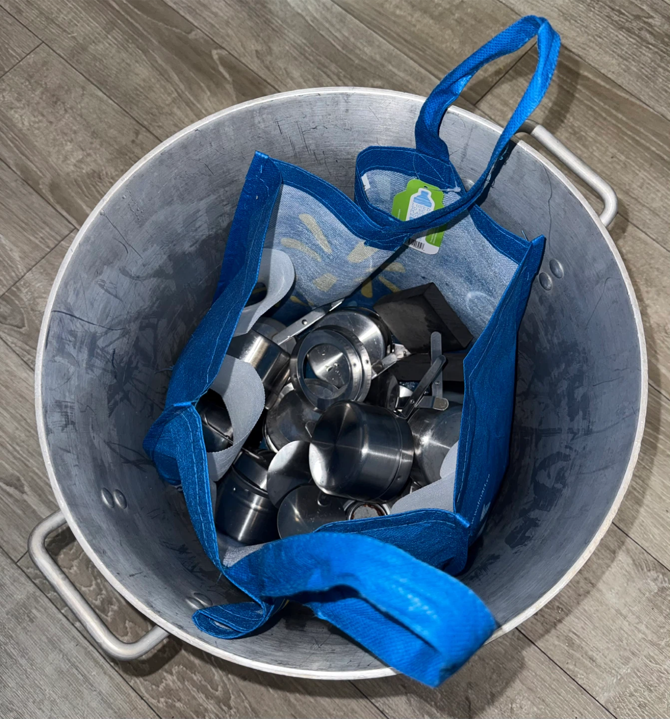 Large Aluminum Stock Pot with Bag of Small Metal Containers - photo 3