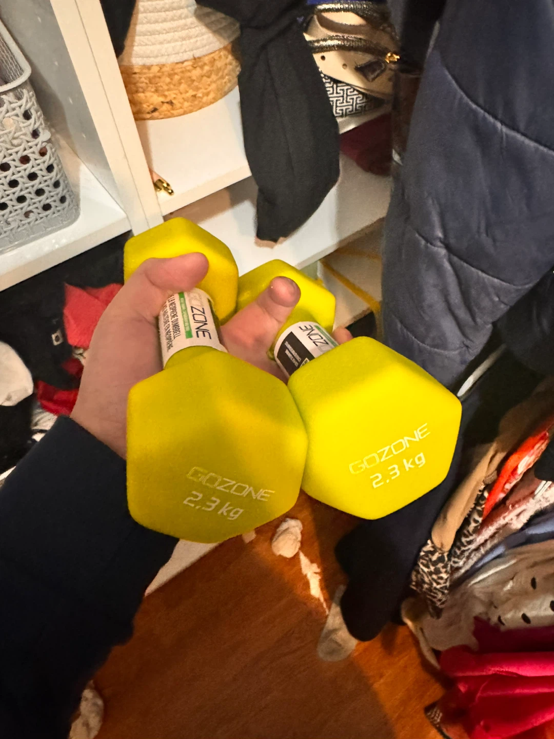 Pack Yoga:Mat+ball+2dumbbell(2.3kg each) - photo 2