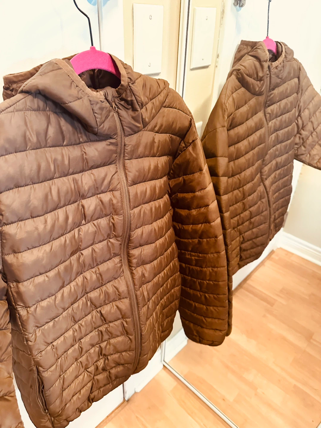 H&M Brown Puffer Jacket - Men Size L
