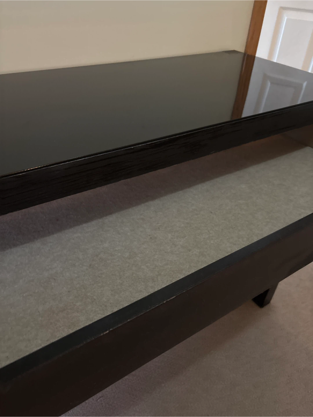 IKEA Black Makeup Table - photo 3