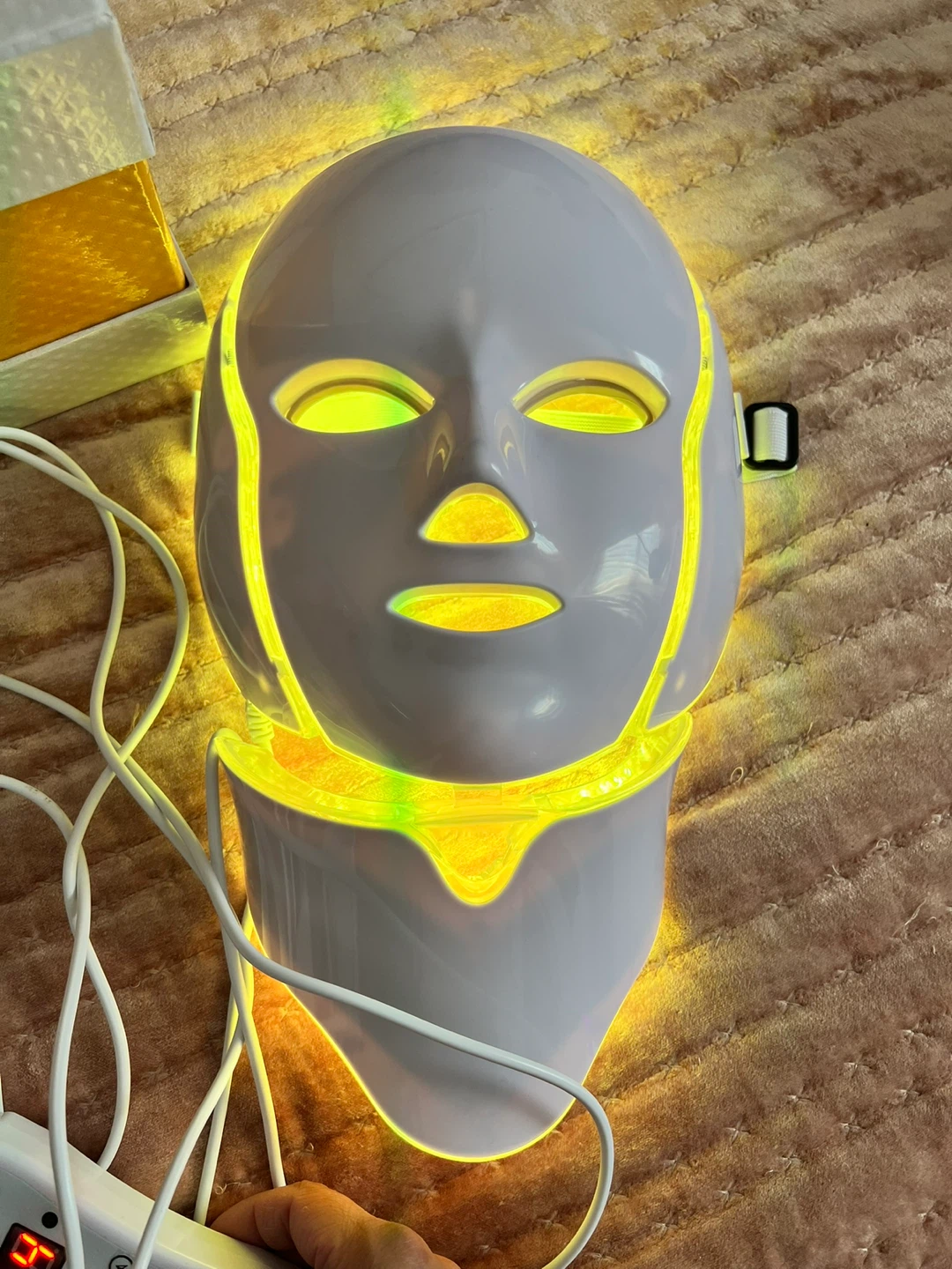 Colorful LED Beauty Mask with Controller - photo 5