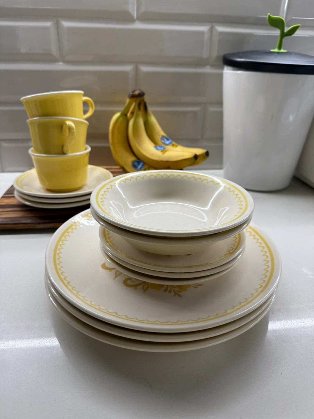 Vintage Royal Jeannette Jubilee Yellow Floral Dinnerware Set - photo 2