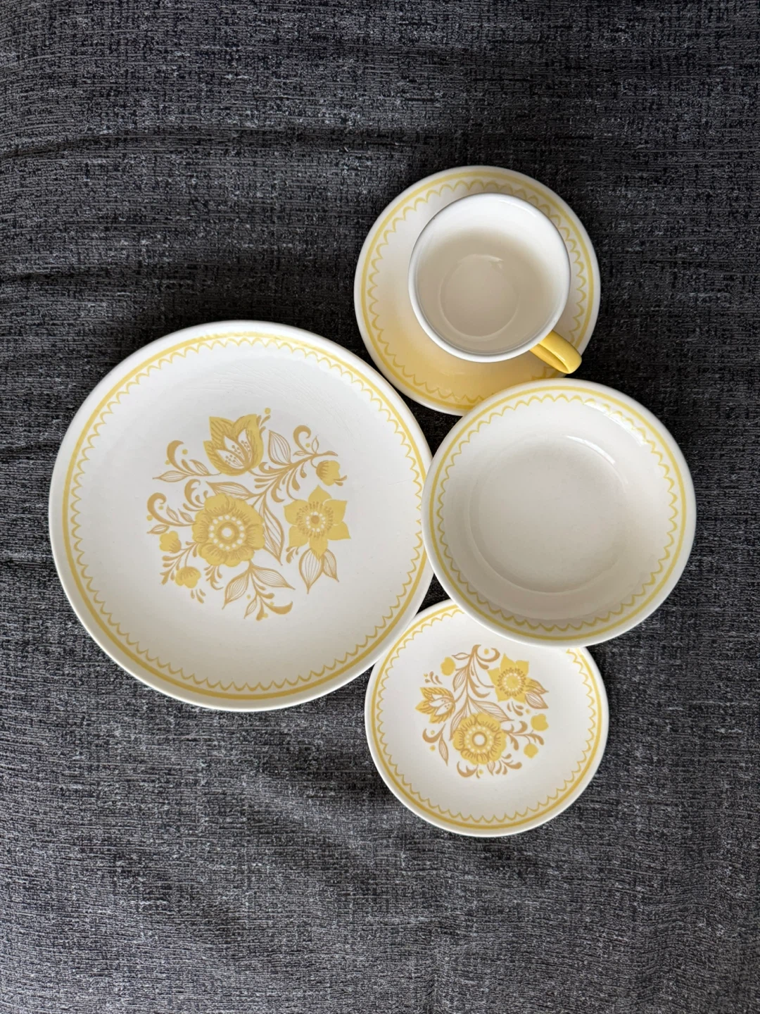 Vintage Royal Jeannette Jubilee Yellow Floral Dinnerware Set
