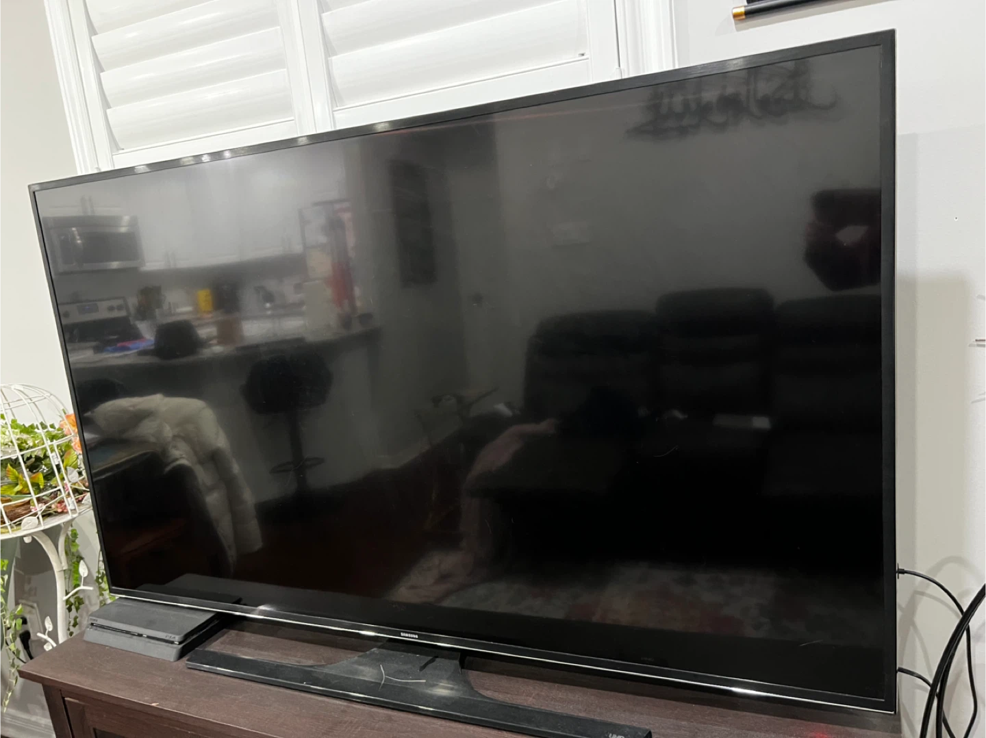 Samsung 65" UHD TV - photo 3