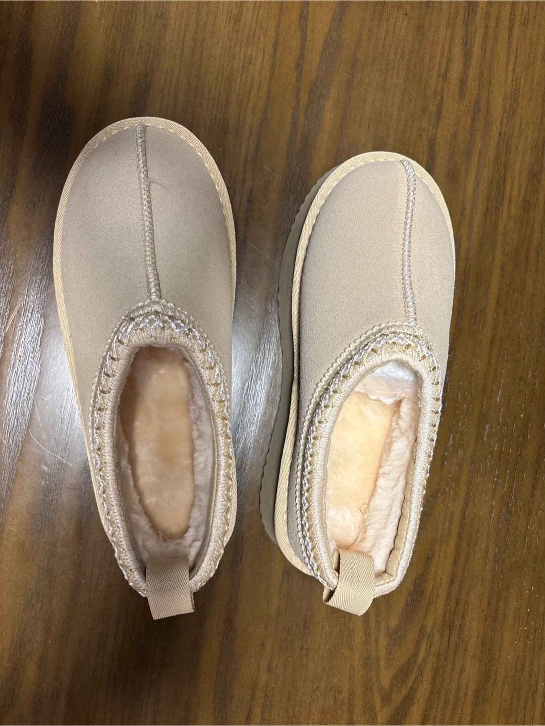 Ladies Shearling Slippers - Cozy Suede with Sherpa Lining