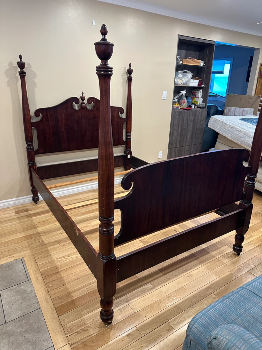 Vintage Solid Wood Full / Double Poster Bed (CAN DELIVER) - photo 2