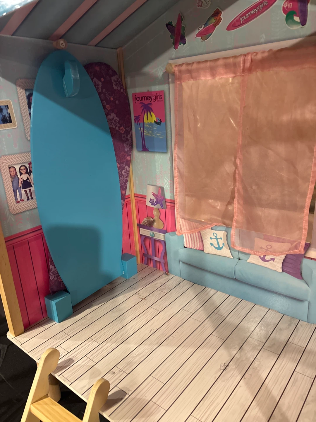 Journey Girls Beach House Dollhouse - photo 3