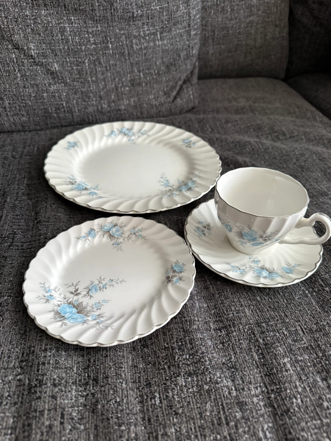 Vintage Johnson Brothers Ironstone Blue Rose Tea Set - photo 5