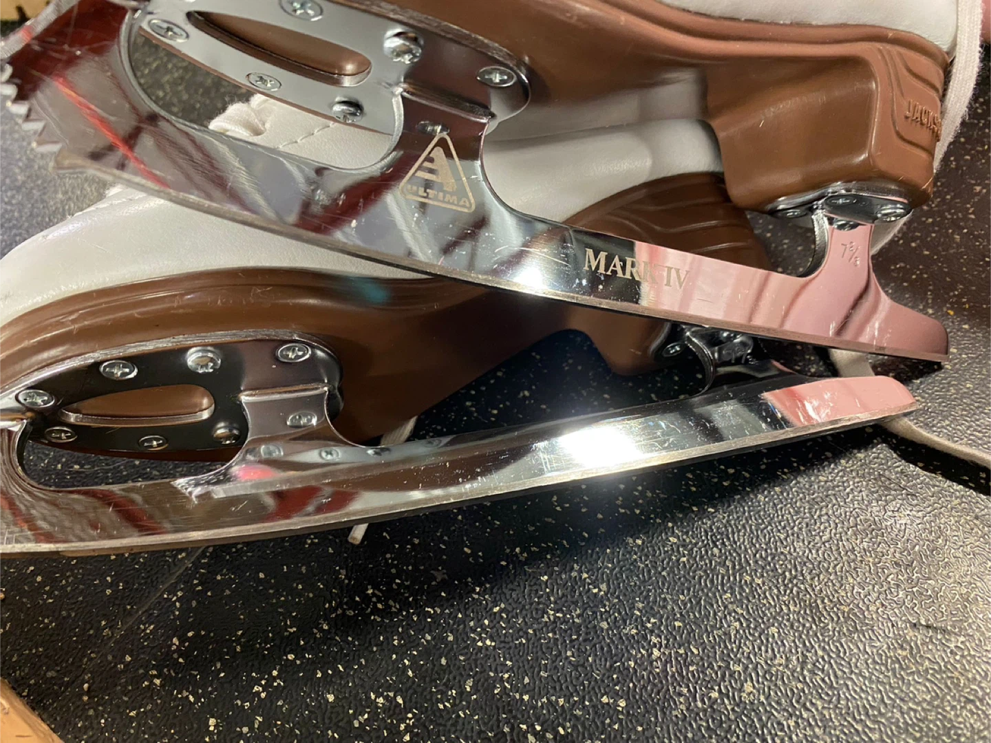 Jackson Artiste Figure Skates - Girls Size 13 - photo 3