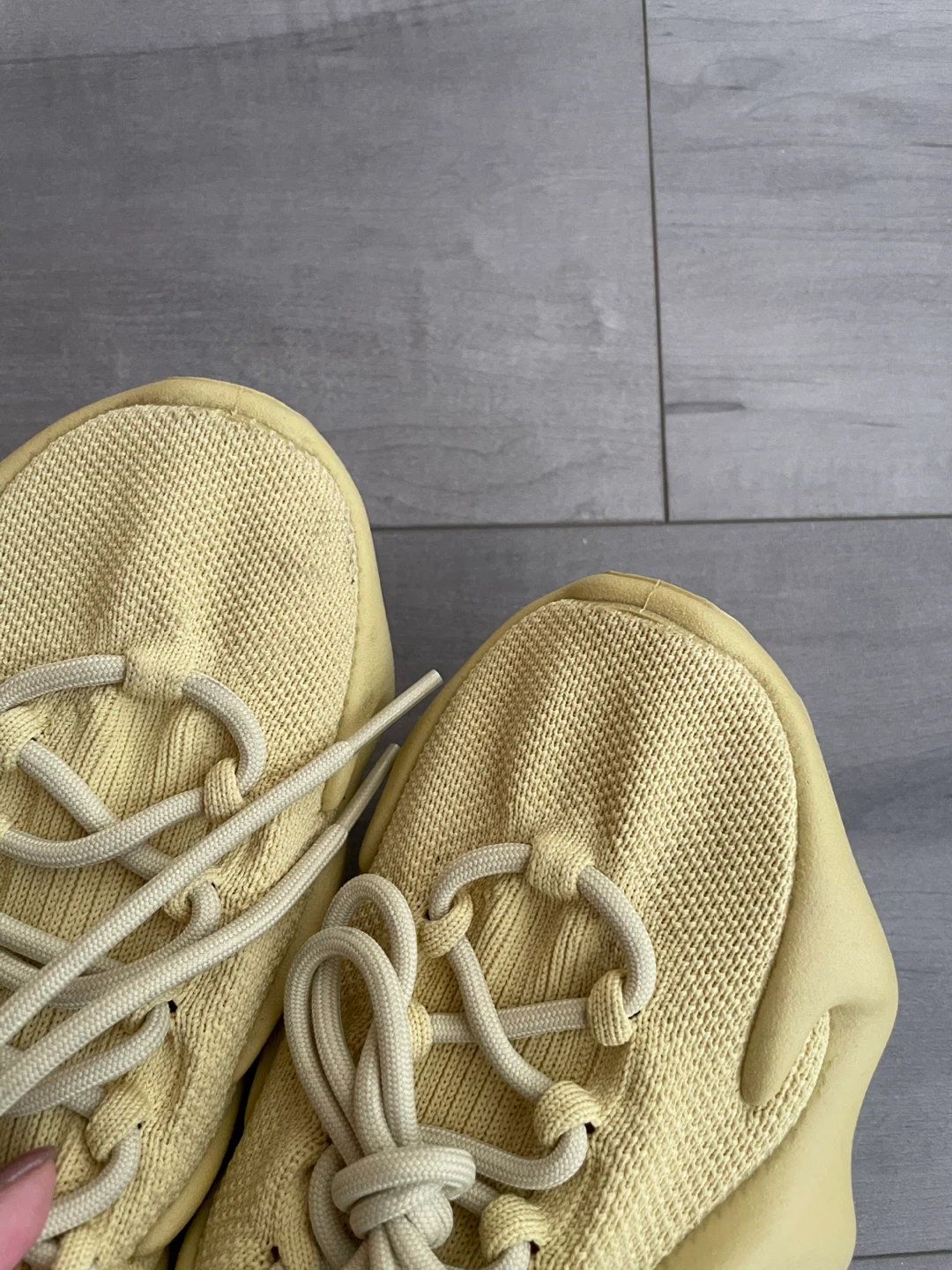 Yeezy Foam Runner Yellow - Size 11 - photo 4