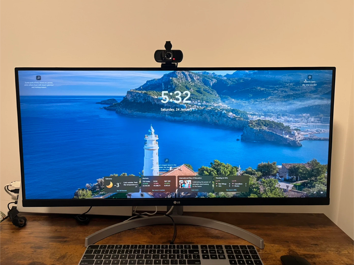 LG 34WN650-W UltraWide Monitor