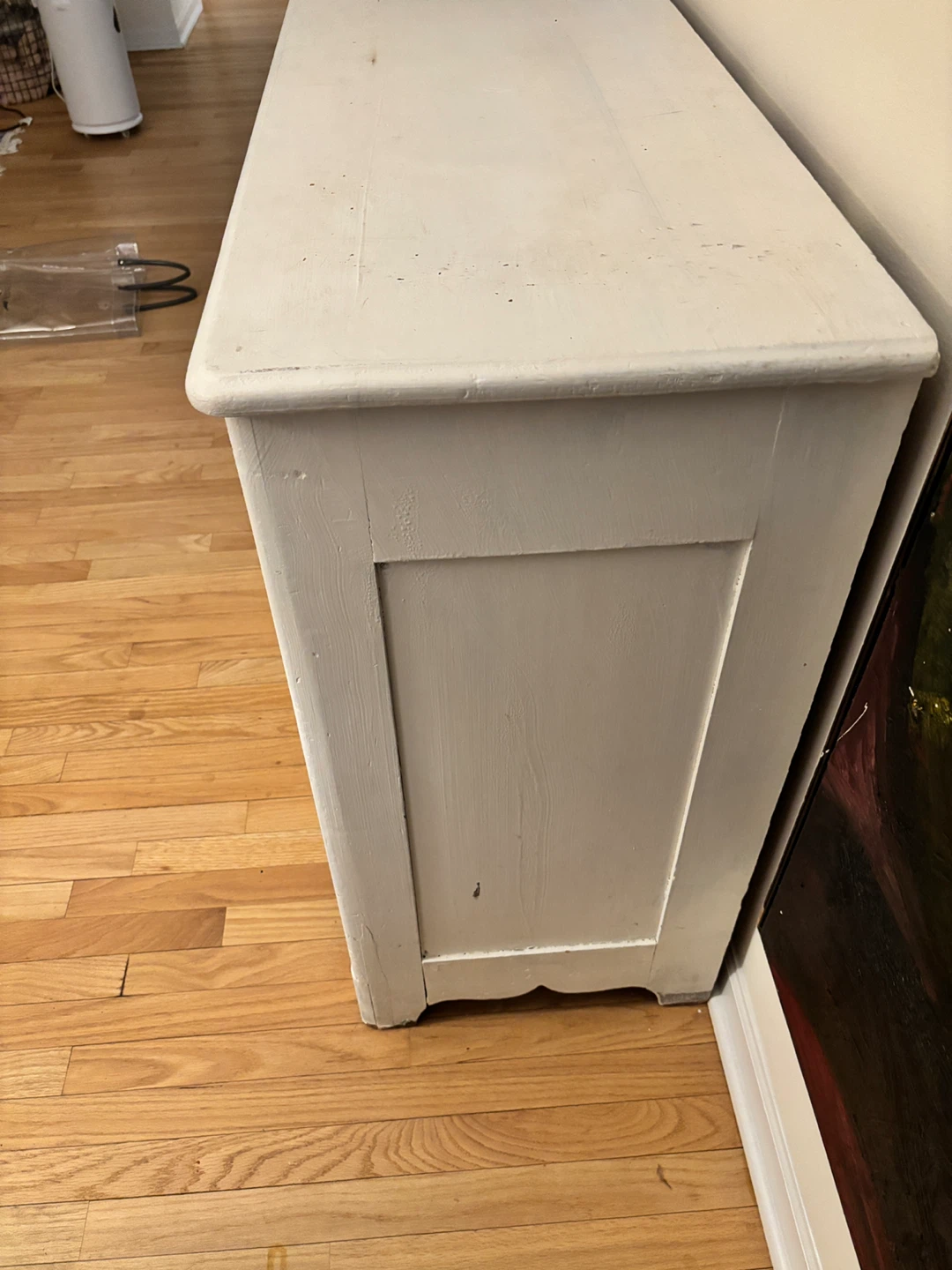 Vintage 4-Drawer Dresser - photo 3