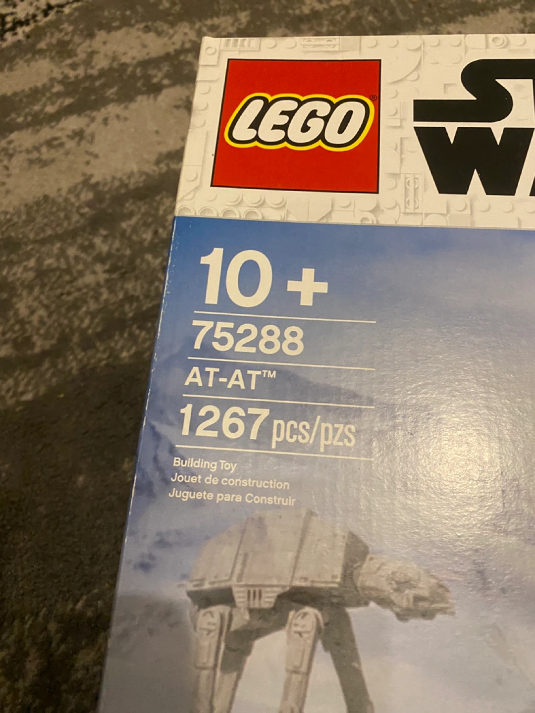 Retired Lego Star Wars AT-AT #75288 - photo 3