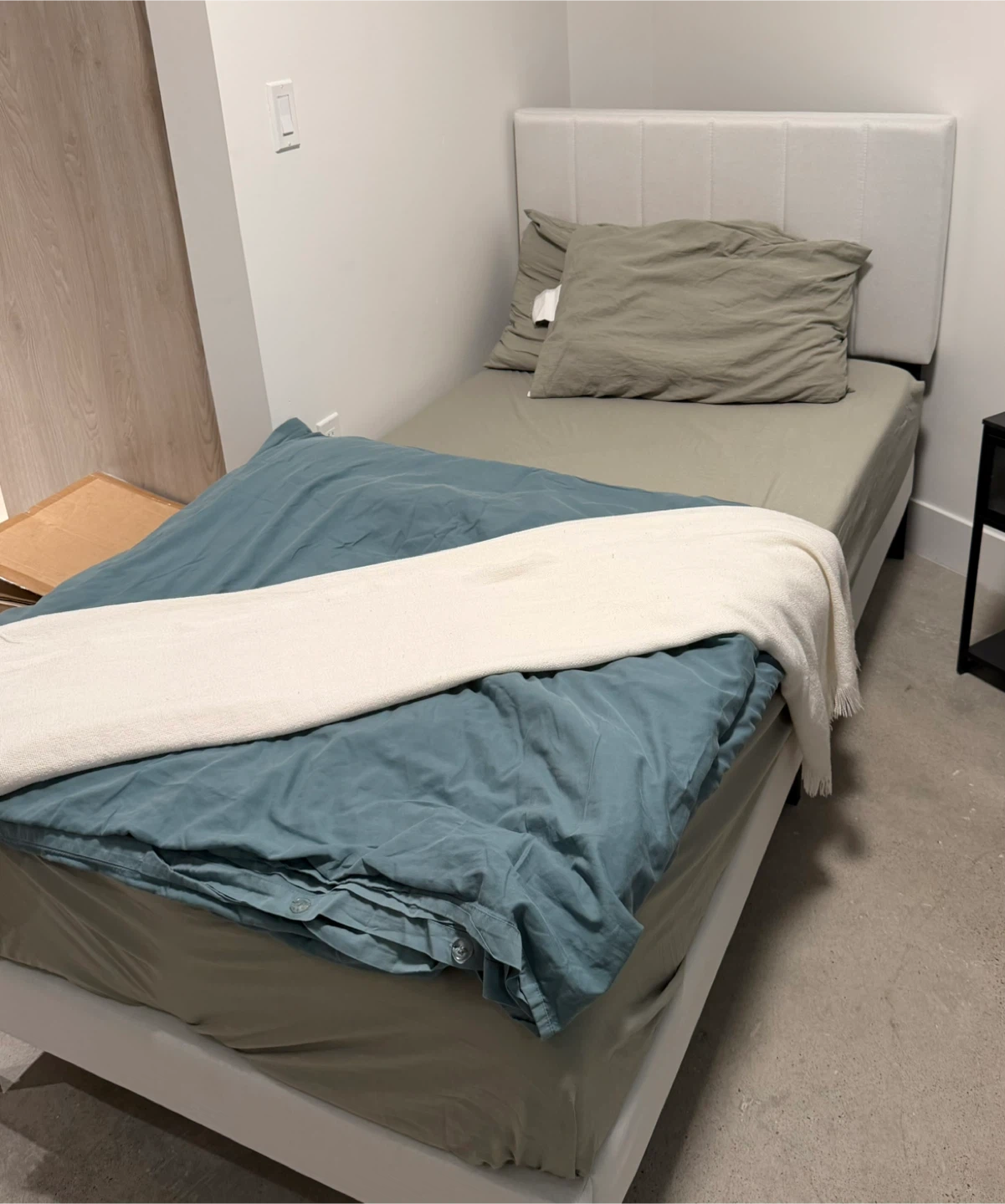 Twin Bed Frame with Foam Mattress - photo 2