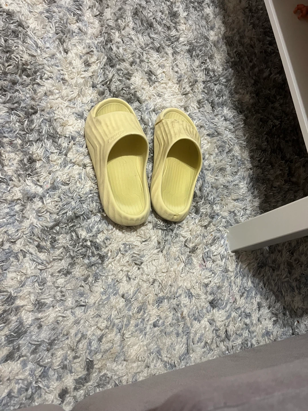 Women's Slide Sandals - Yellow