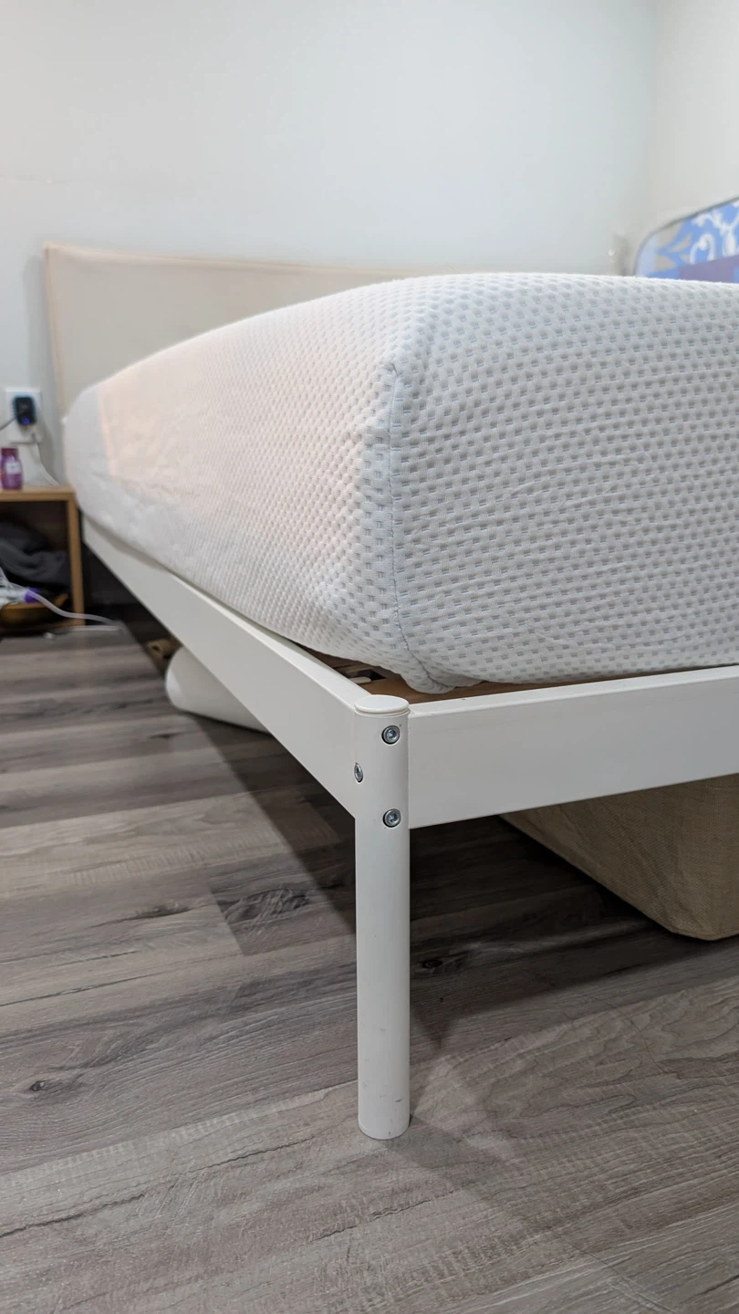 Queen bed & side table with zinus mattress - photo 3