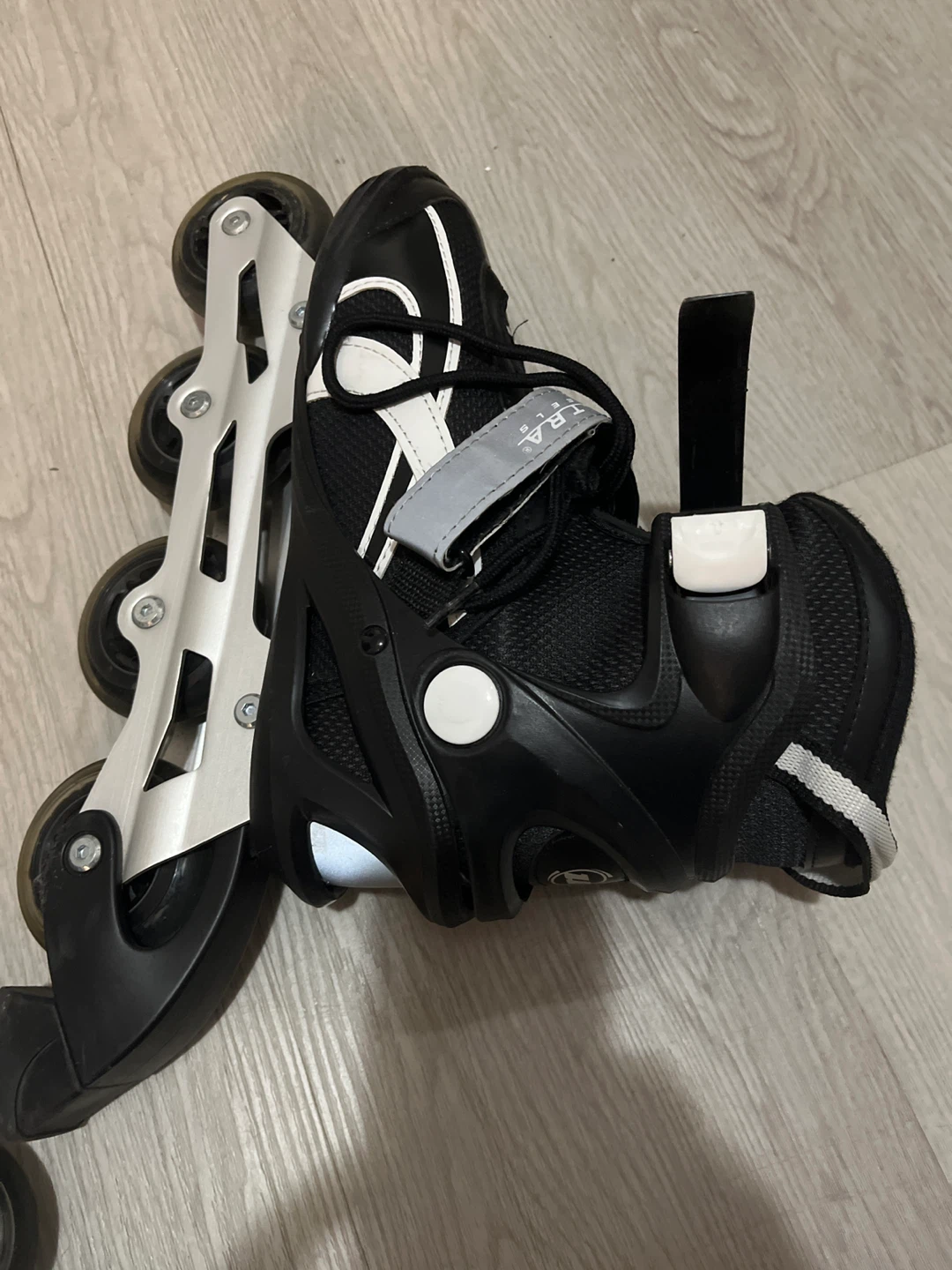 Ultra Wheels Inline Skates Size 8 - photo 4