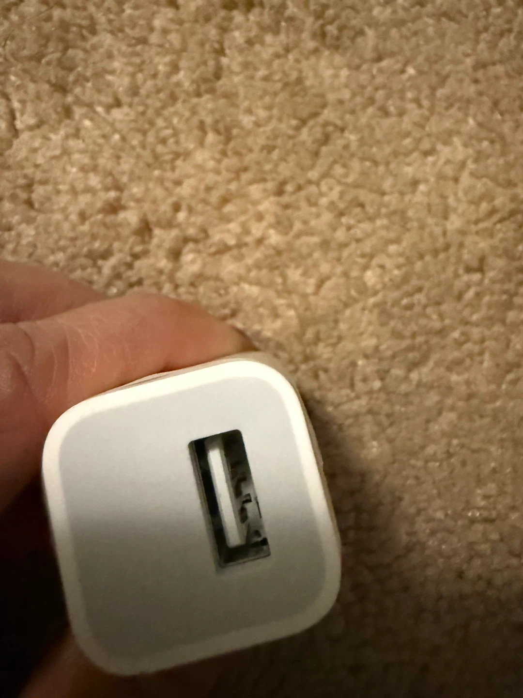 White USB Wall Charger - photo 2