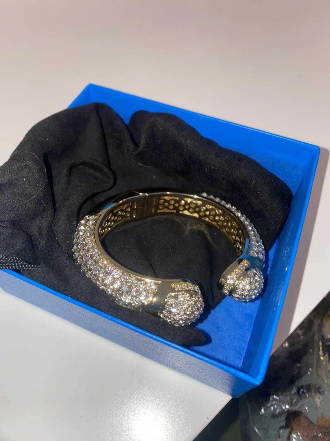 Joan Boyce gold bangle - photo 4