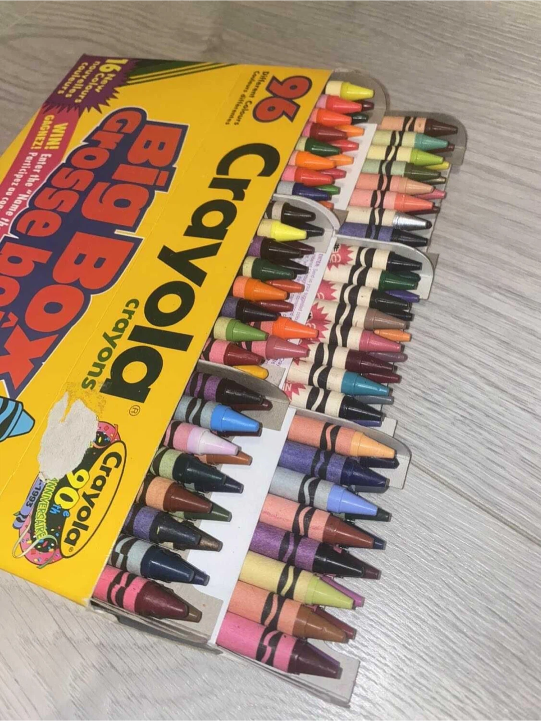 Vintage Discontinued crayona NEW! - photo 4