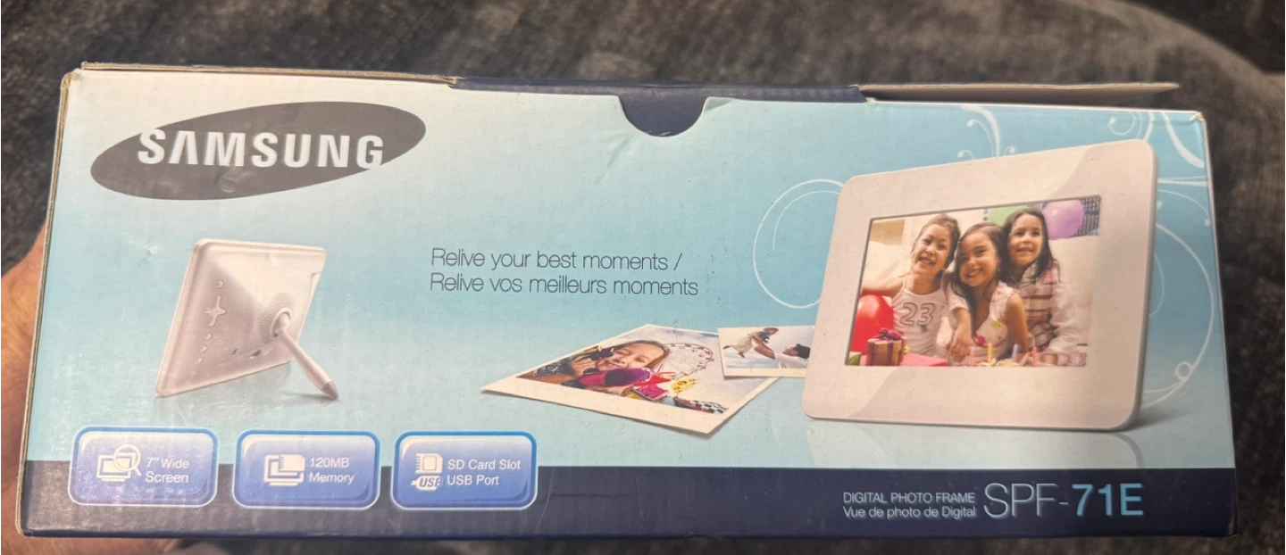 Samsung SPF-71E Digital Photo Frame - photo 3