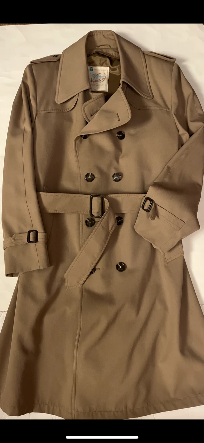 Novelti Beige Double-Breasted Trench Coat with Belt