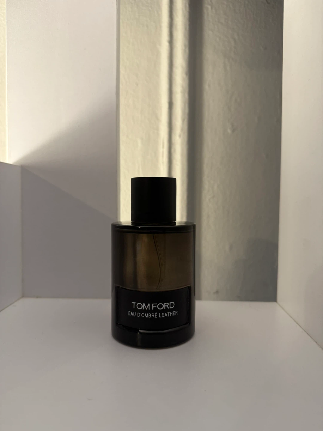 Tom Ford Eau de Ombre Leather Eau Touilete - photo 3