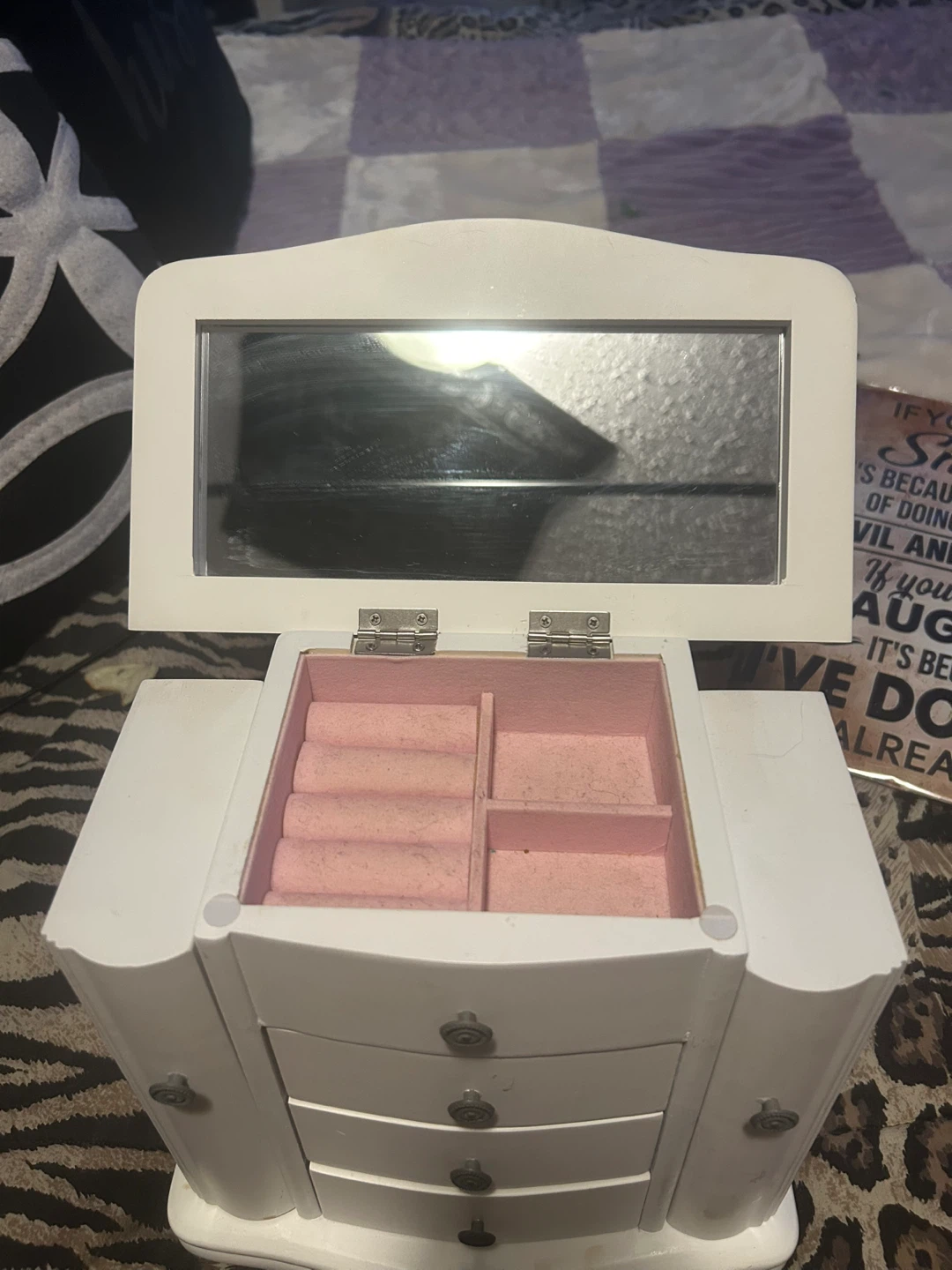 White Jewellery Box with Mirror and Drawers - photo 2