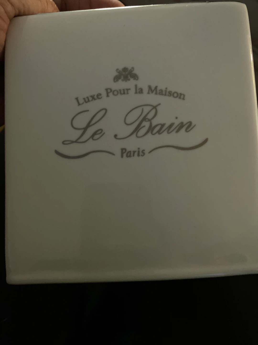 Le Bain Paris White Tissue Box Holder - photo 3