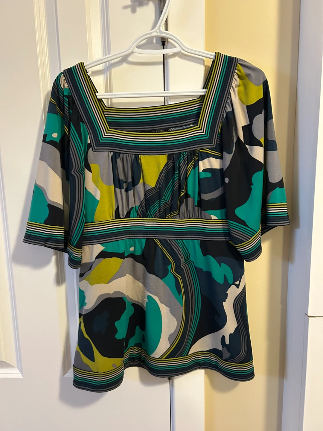BCBGMAXAZRIA Women's Top Size M