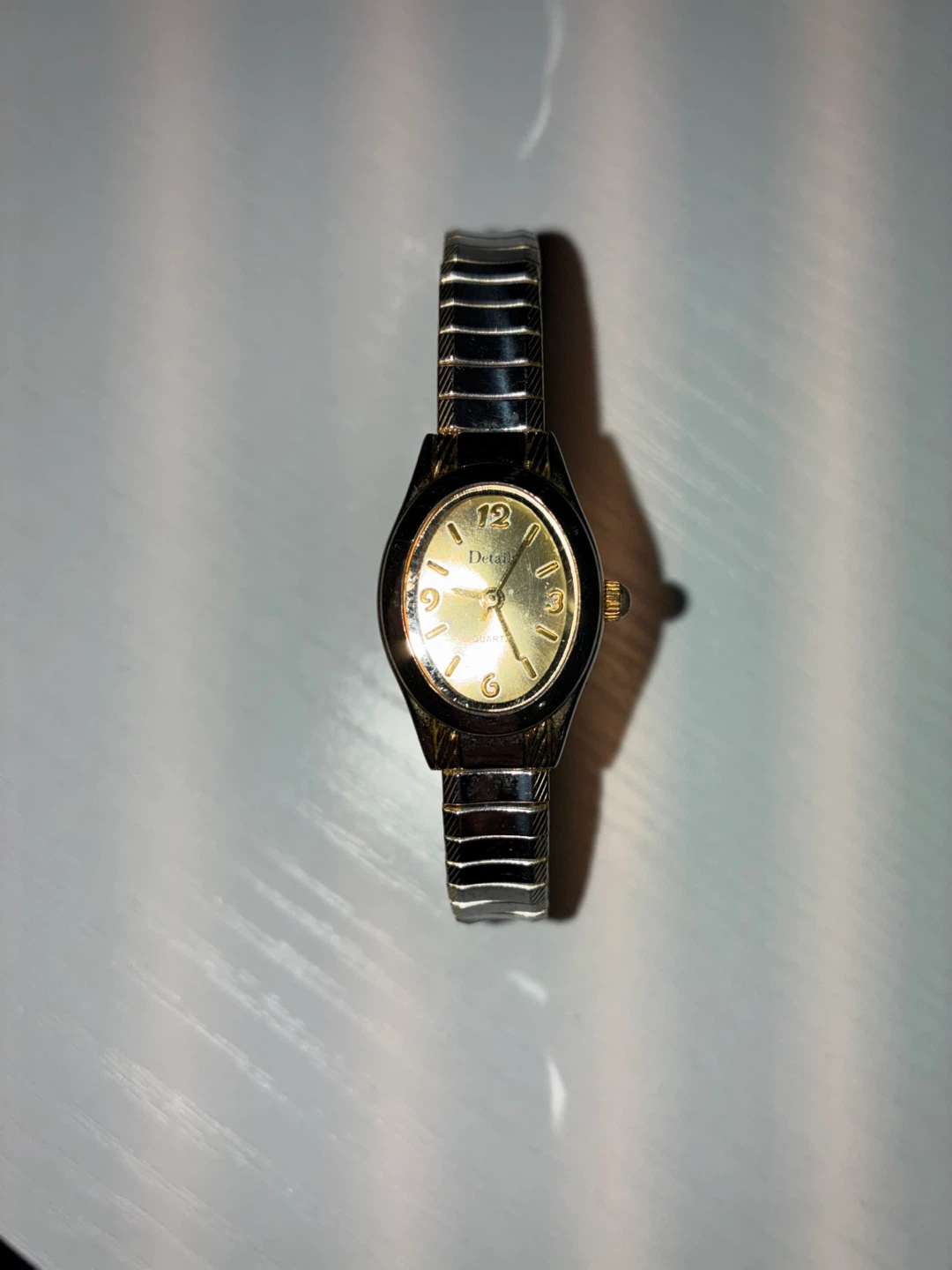 Details Quartz Women's Watch - photo 2