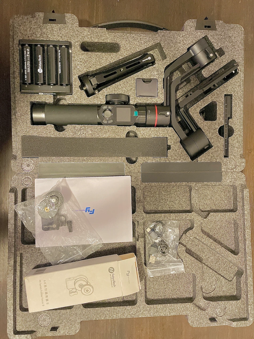 Feiyutech AK2000 Gimbal Stabilizer + wireless follow focus - photo 2