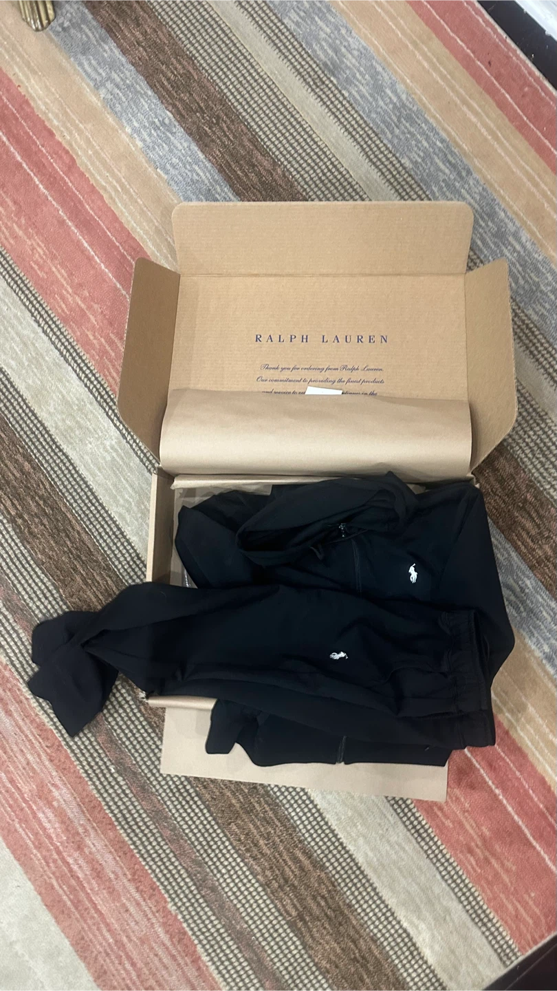 Polo Tracksuits - photo 4