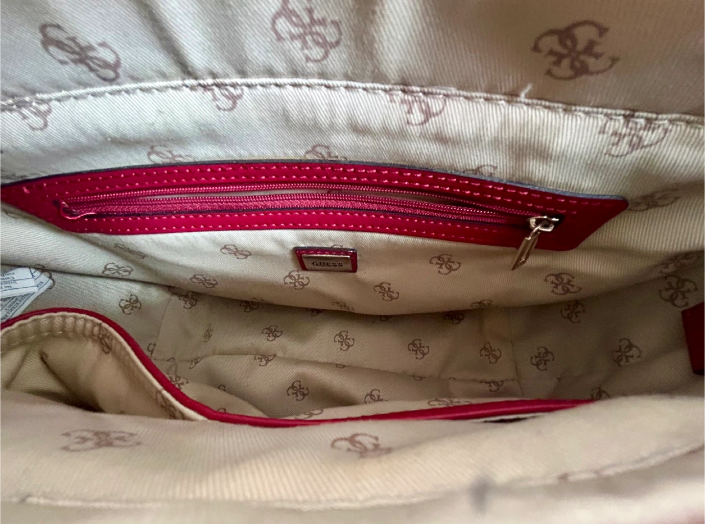 Red GUESS Handbag with Flower Detail - photo 5