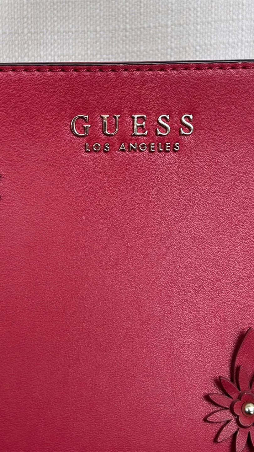 Red GUESS Handbag with Flower Detail - photo 3
