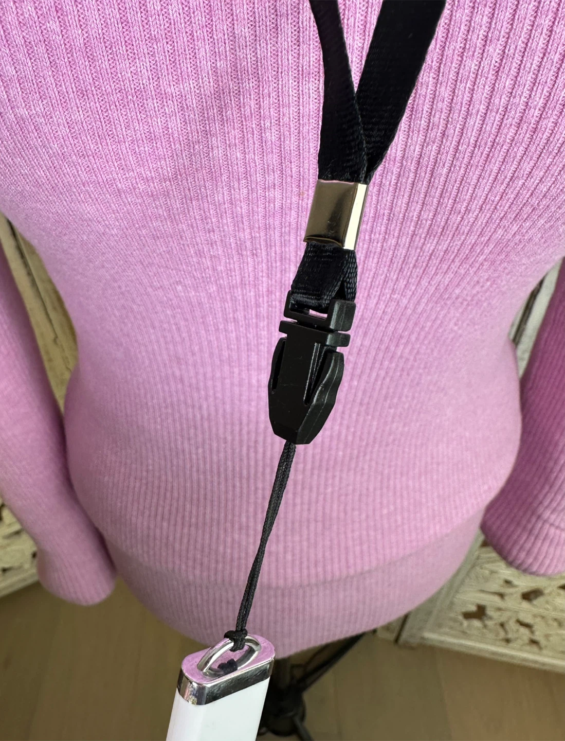 Black Strap Lanyard w/ removable clip for keys id usb drive - photo 3
