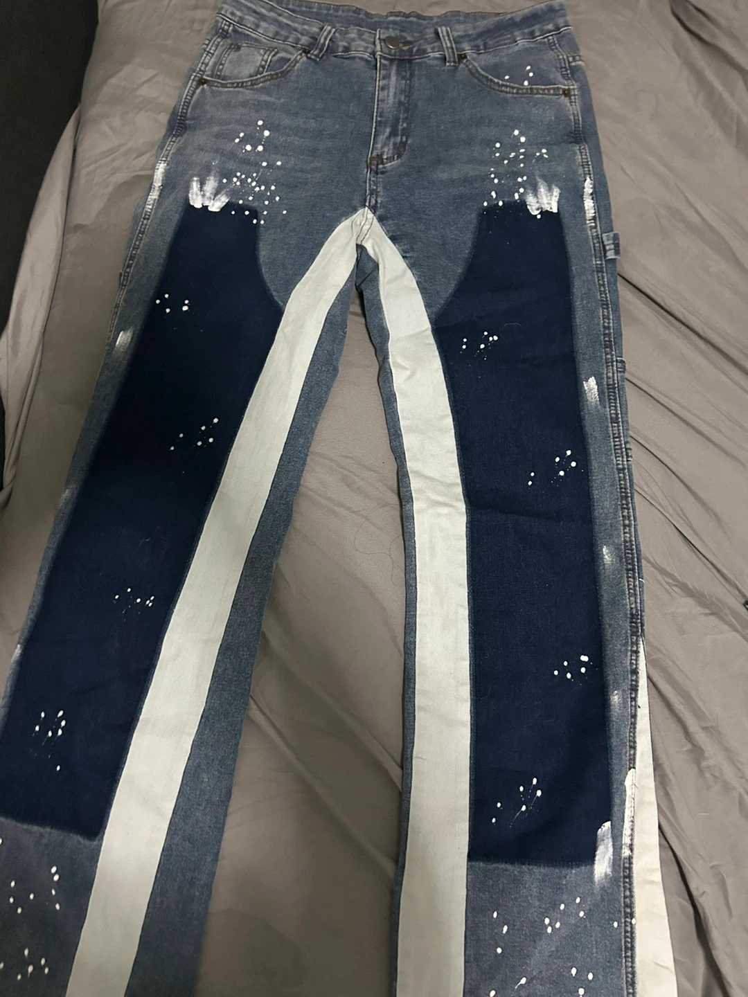 Men's Distressed Paint Splatter Jeans