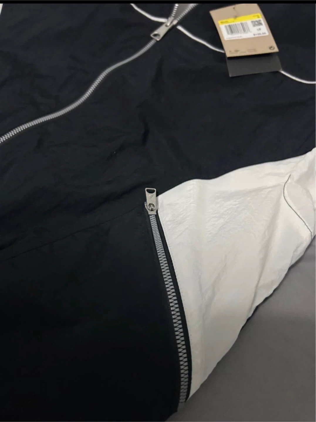Jordan Flight Windbreaker Jacket - Black/White - Size S - photo 4