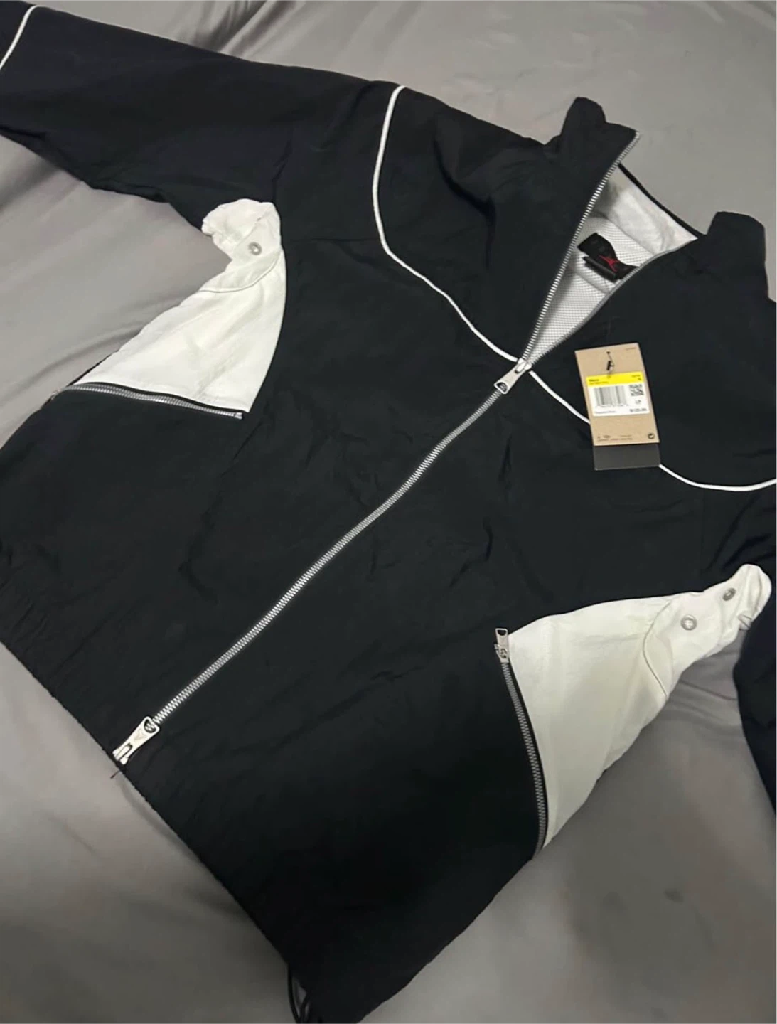 Jordan Flight Windbreaker Jacket - Black/White - Size S
