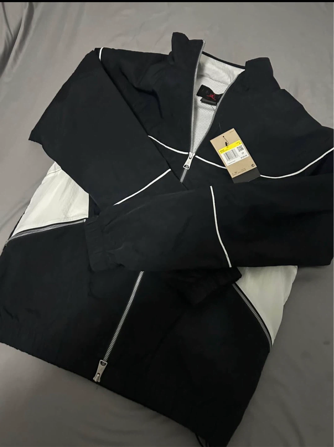 Jordan Flight Windbreaker Jacket - Black/White - Size S - photo 3