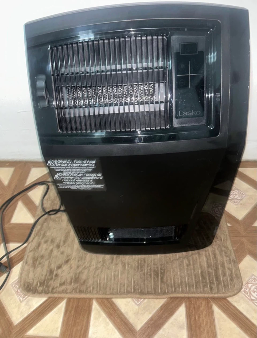 Lasko Portable Electric Heater - photo 2