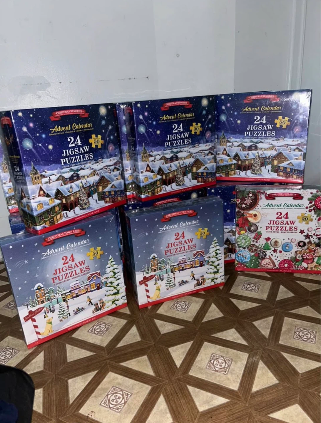 Christmas Advent Calendar 24 Jigsaw Puzzles